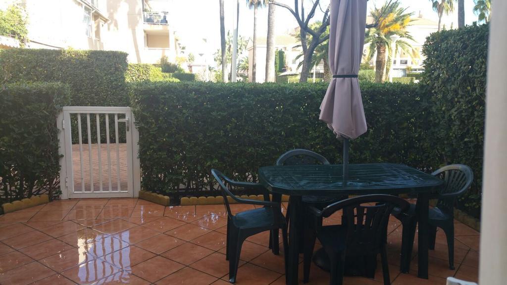 Apartamento Rosaleda Denia Bagian luar foto